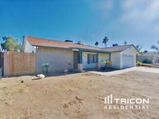 Building Photo - 4809 W Cochise Dr