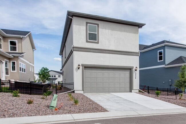 Foto del edificio - Stunning 4BD/3BA Home in Wolf Ranch – Mode...