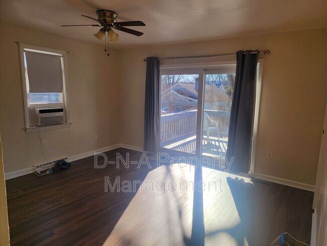 Foto del edificio - 316 Oakwood Ave