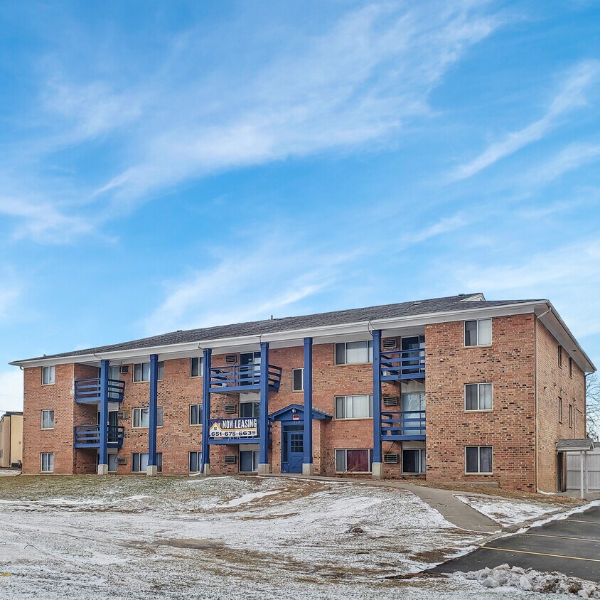 Northfield Estates Apartments 710740 N Highway 3 Northfield, MN