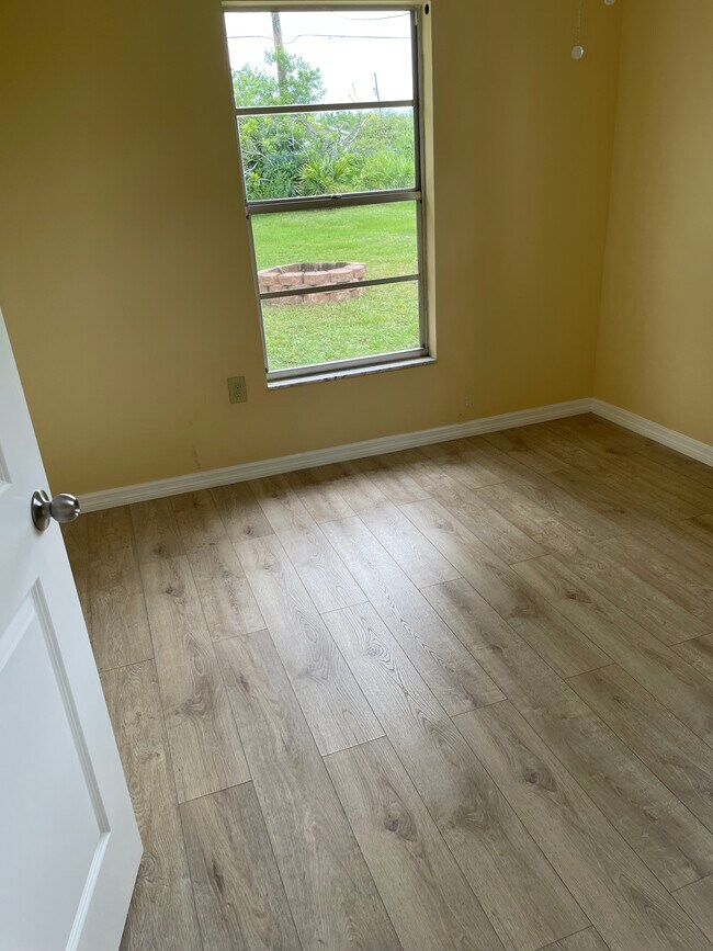 Foto del edificio - 12337 Buffing Rd