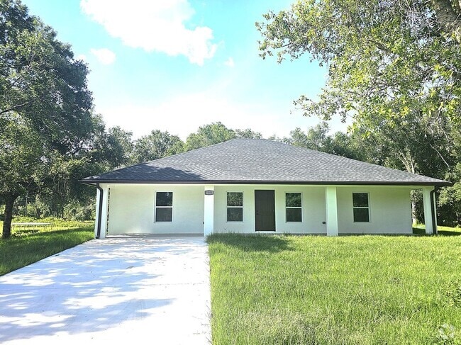 Building Photo - 7501 NW 81st Ct