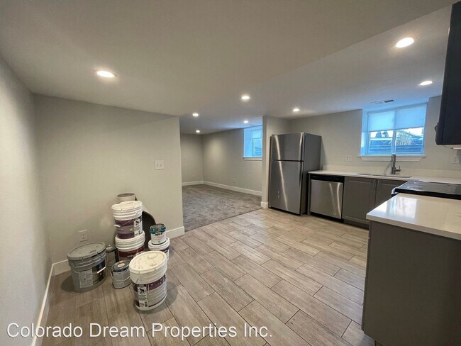Building Photo - 1 br, 1 bath House - 1691 Monroe St Basement