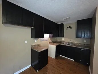 Foto del edificio - 3127 Chandler St