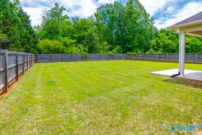 Foto del edificio - 15818 Trey Hughes Dr NW