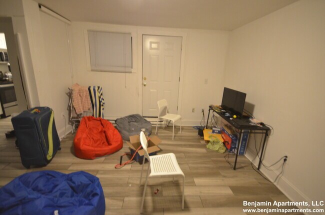 Foto del edificio - 774 Columbus Ave