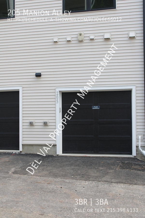 Building Photo - 205 Manion Aly