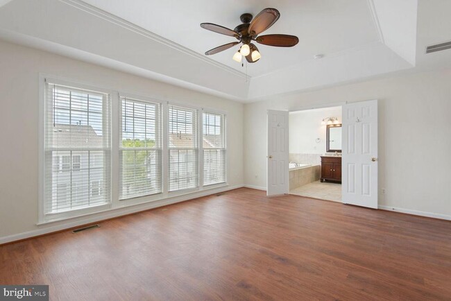 Foto del edificio - 15041 Clementine Way
