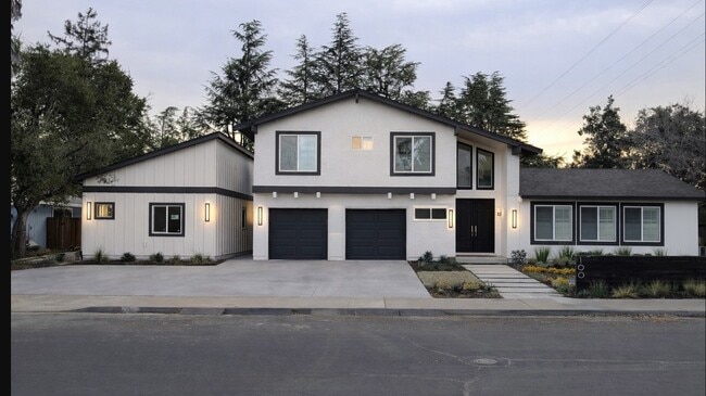 Building Photo - 100 Loma Vista Ct