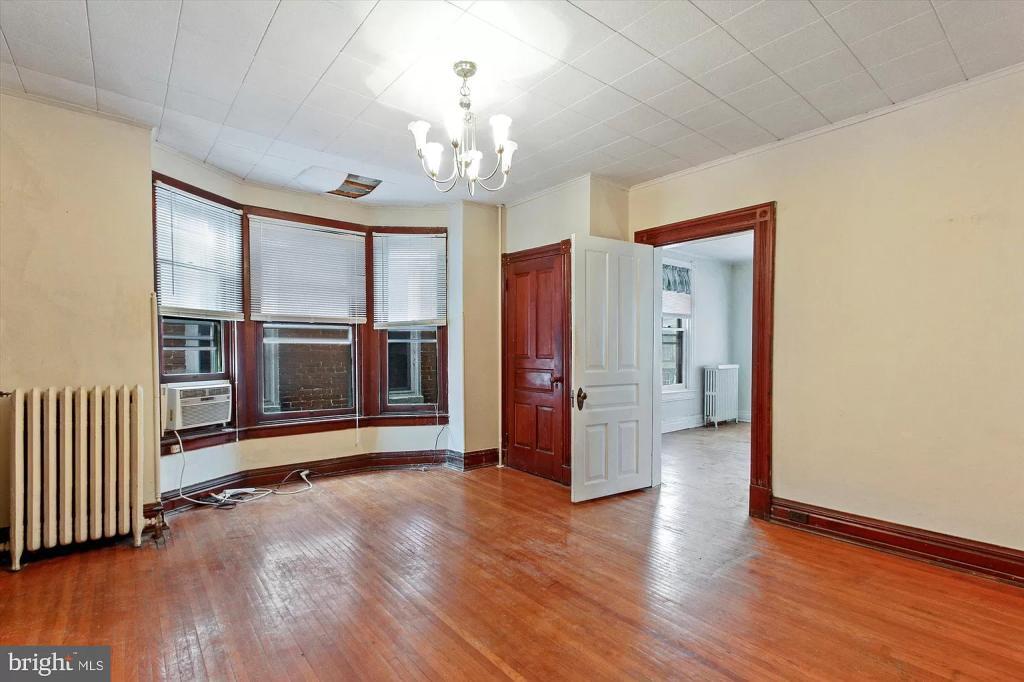 Primary Photo - 108 York St