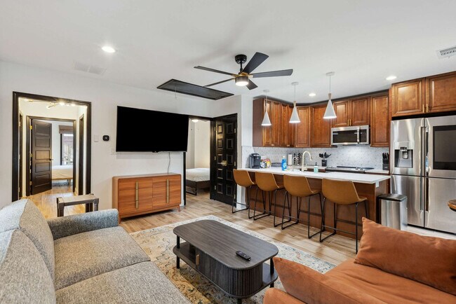 Foto del edificio - 309 N McLean Blvd