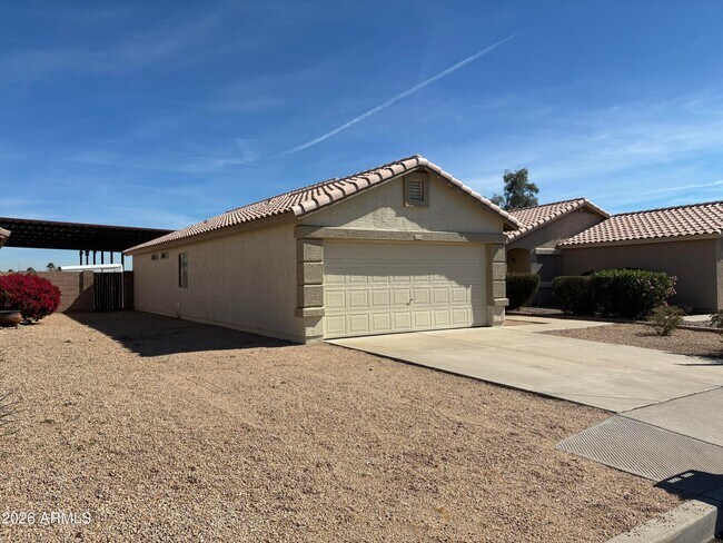 Building Photo - 16545 N 157th Ave