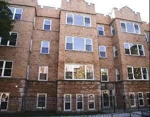 Foto principal - 3541 W Sunnyside Ave