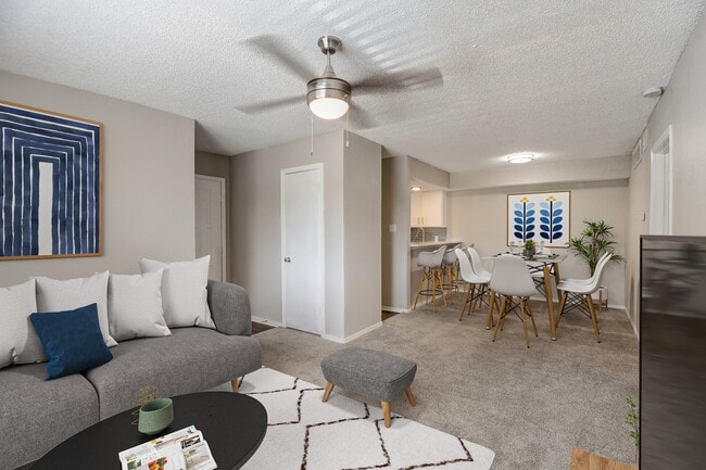 Building Photo - Park Place Hurst Apartments