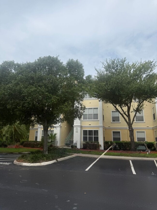 Building Photo - 8927 Legacy Ct