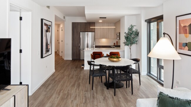 Foto del edificio - 666 N May St