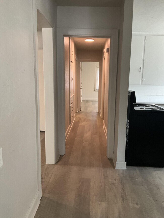 Foto del edificio - 1764 E Cherokee Ave