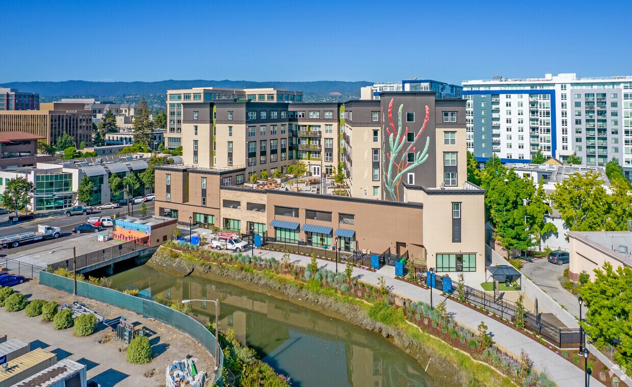 Building Photo - Arroyo Green Apartments