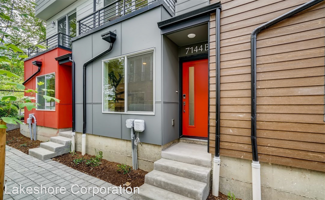 Building Photo - 3 br, 2 bath House - 7120B Beacon Ave S