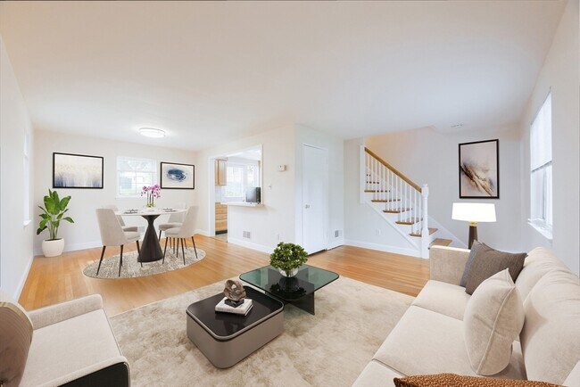 Living room furnished view - 356 Lexington St