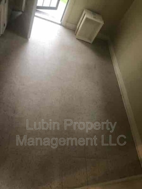 893 N Dunlap St, Memphis, TN 38107 Condo for Rent in Memphis, TN