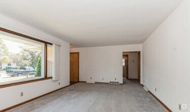 Building Photo - 1411 Highland Ave