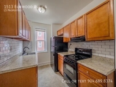 Photo - 1513 Elmwood Ave-4