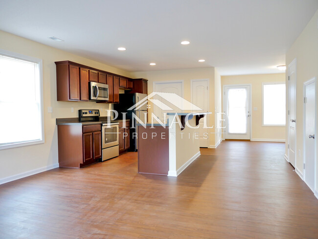 Kitchen - 755 Old Graves Mill Rd