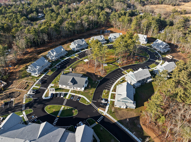 Building Photo - Swifts Landing