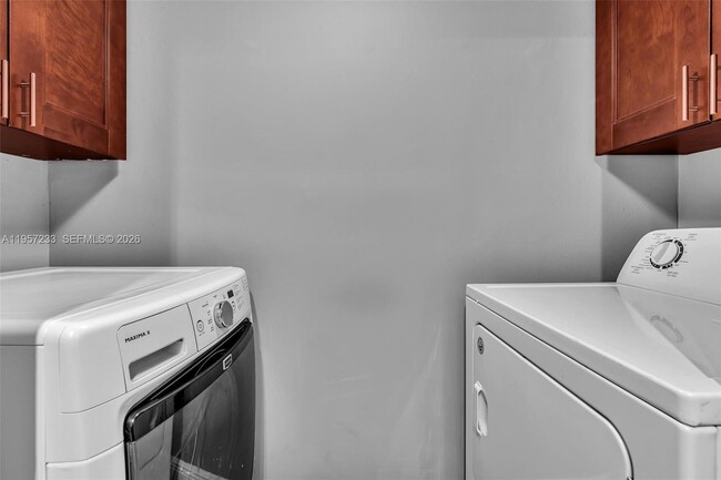 Foto del edificio - 1263 SW 46th Ave