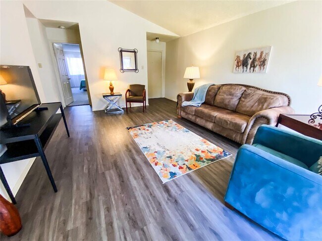 Foto del edificio - 12905 Pegasus St