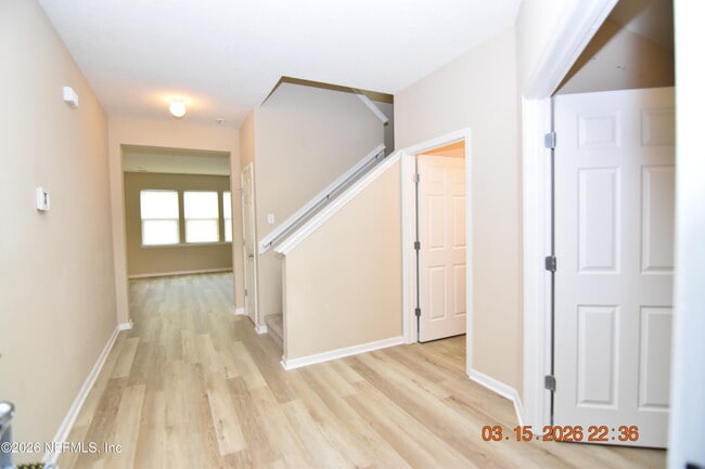 Foto del edificio - 16019 Hutton Ln