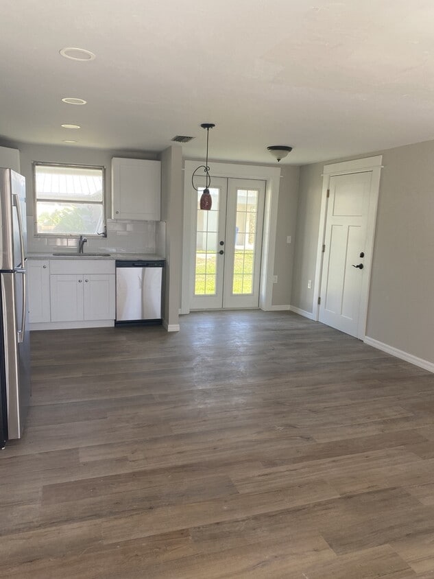 Foto principal - 5306 S Lockwood Ridge Rd