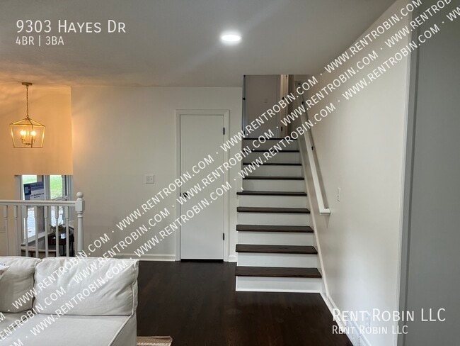 Foto del edificio - 9303 Hayes Dr