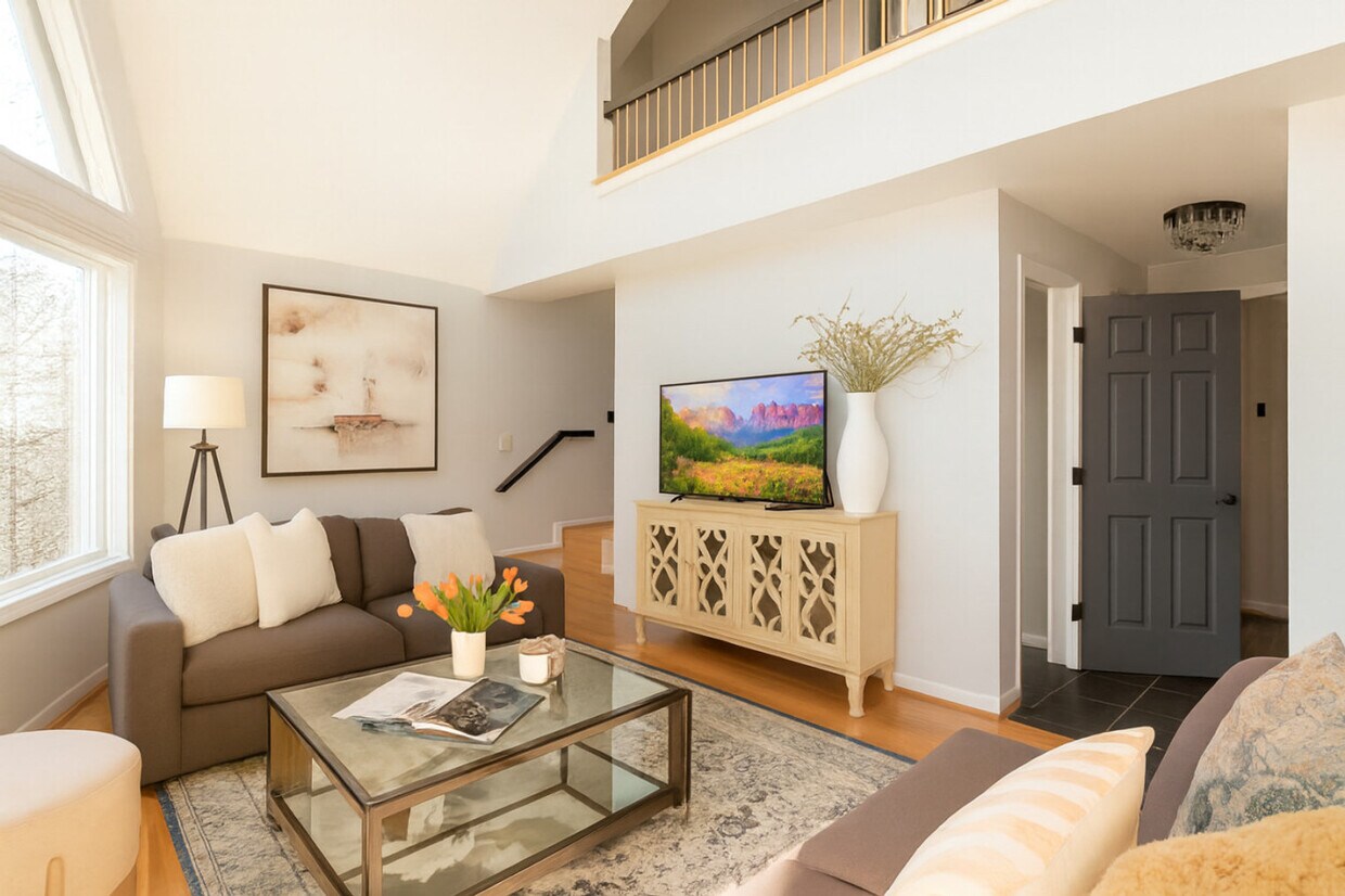 Foto principal - 555 Laurel Cove Rd