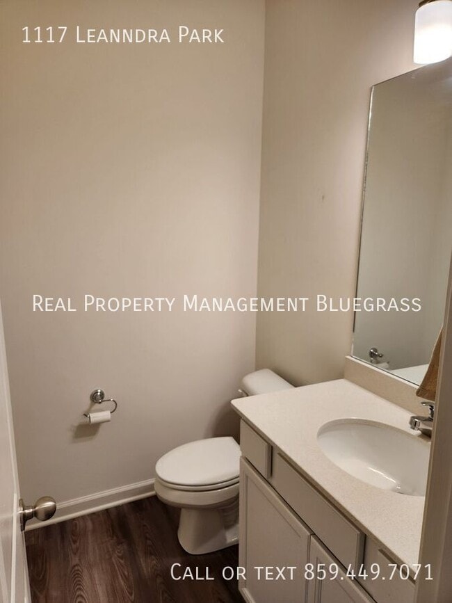 Foto del edificio - 1117 Leanndra Pk