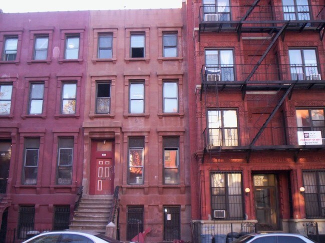 Walk Up Apartment Apartments Brooklyn Ny Primary Photo Walk Up Apartment