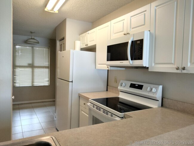 Foto del edificio - 13113 Glenmoor Dr