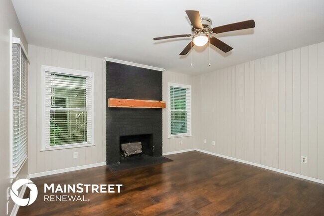 Foto del edificio - 919 Briarcliff Rd