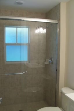 Building Photo - END UNIT WITH RIVER VIEW 3BR/3.5 BA CONDO