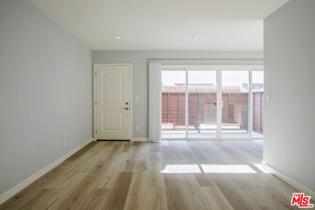 Foto del edificio - 1116 San Rafael Ave