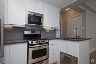 Building Photo - 3455 Rue Aylmer