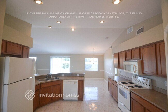 Foto del edificio - 2125 Golden Meadow Way