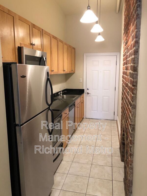 Foto del edificio - 1321 1/2 E. Main St.