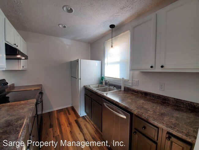 Building Photo - 2 br, 1 bath House - 1612 E Harrison St