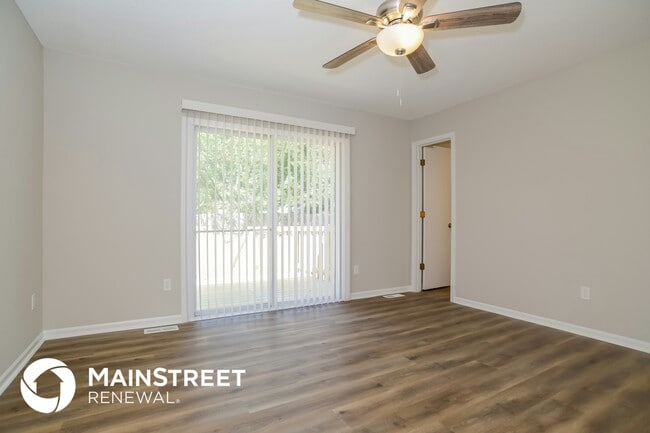 Building Photo - 9734 Booth Ave