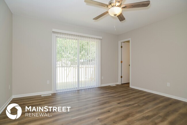 Foto del edificio - 9734 Booth Ave