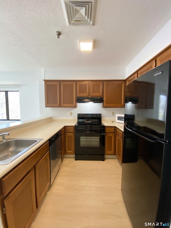 Foto del edificio - 1204 Whitney Ave