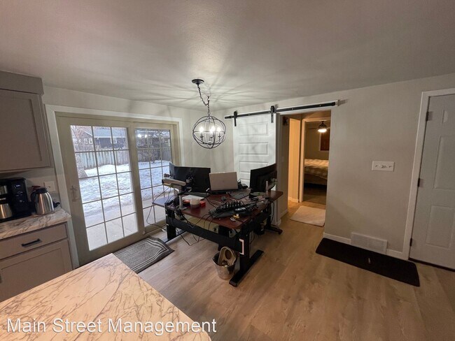 Building Photo - 3 br, 2 bath House - 1643 Birchwood Dr.
