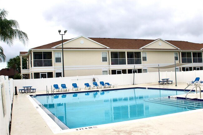 Foto del edificio - 8829 Coral Palms Ct